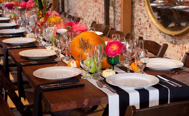 black and white stripe table runner halloweeen fall wedding pumpkins